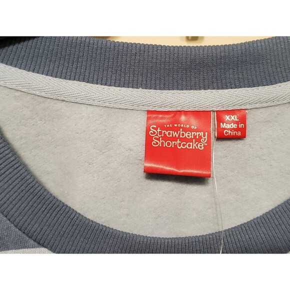 Strawberry Shortcake Women’s Cropped Sweatshirt Blue Striped Size XXL - NWT - Picture 5 of 7
